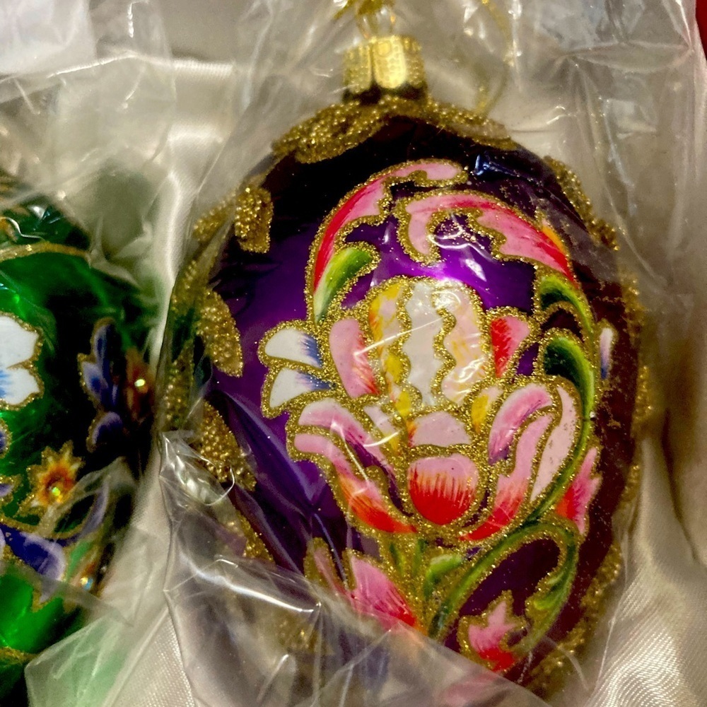 Joan Rivers Russian Egg Collection​​ - Picture 10 of 14